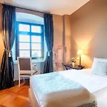 Welcome Schloss Lehen 3*