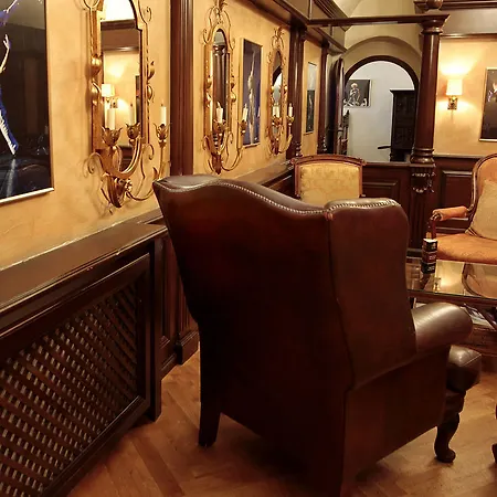 Schloss Lehen 3* 巴特腓特烈斯哈尔