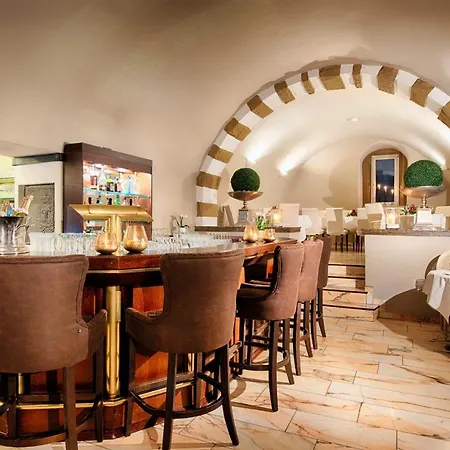 Schloss Lehen 3* 巴特腓特烈斯哈尔