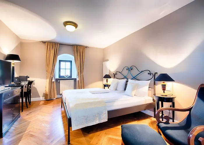 Schloss Lehen Hotel Bad Friedrichshall